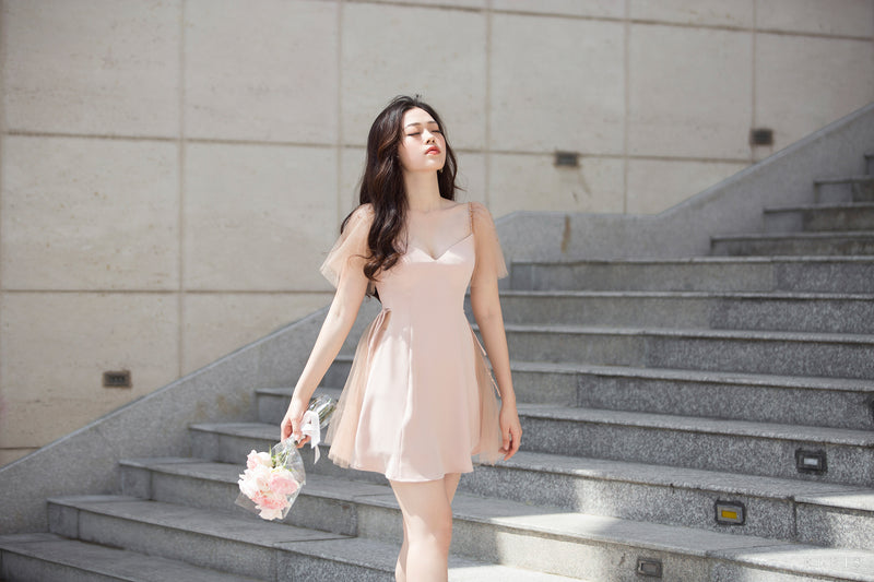 V neckline, fairy sleeves, cut-out on the sides mini dress | HD18D01