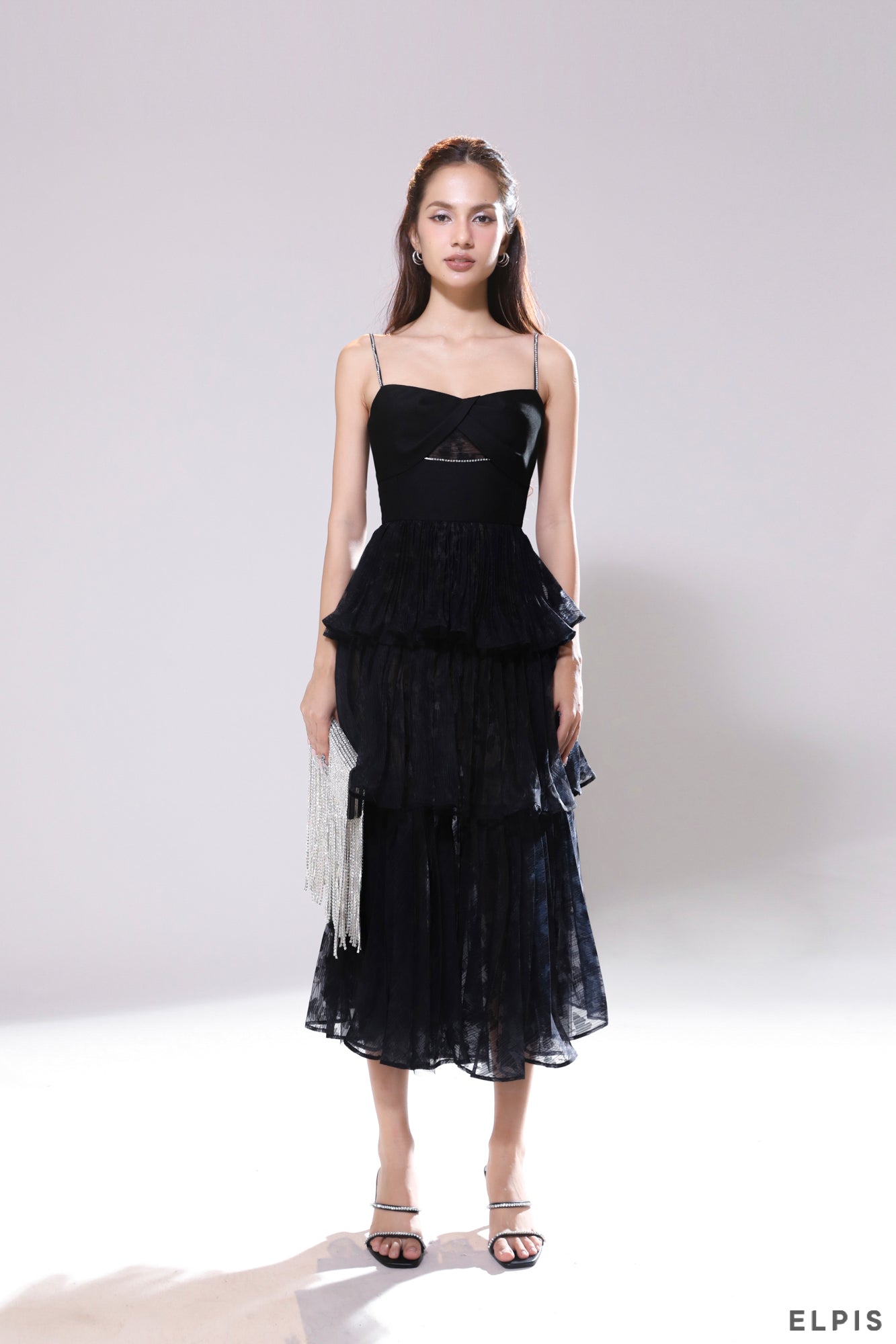 Pre-Order | Dress featuring sweetheart neckline, cut-out detailing, triple layers ruffle | FW21D09